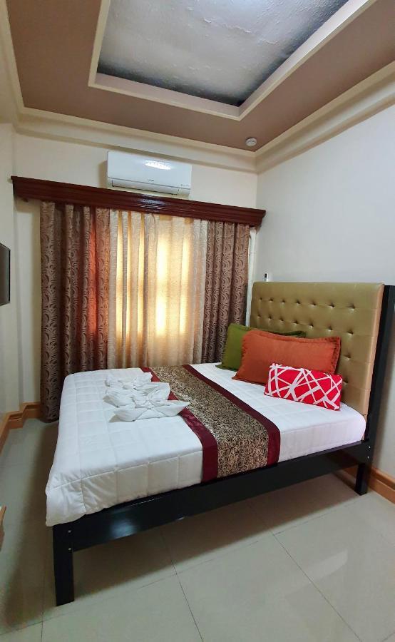 Piscana Resort Tayabas Esterno foto